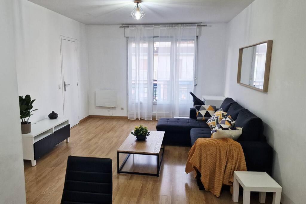 Апартаменты Appart Cosy & Spacieux-Metro7 Louis-Aragon+Parking Витри-сюр-Сен Экстерьер фото